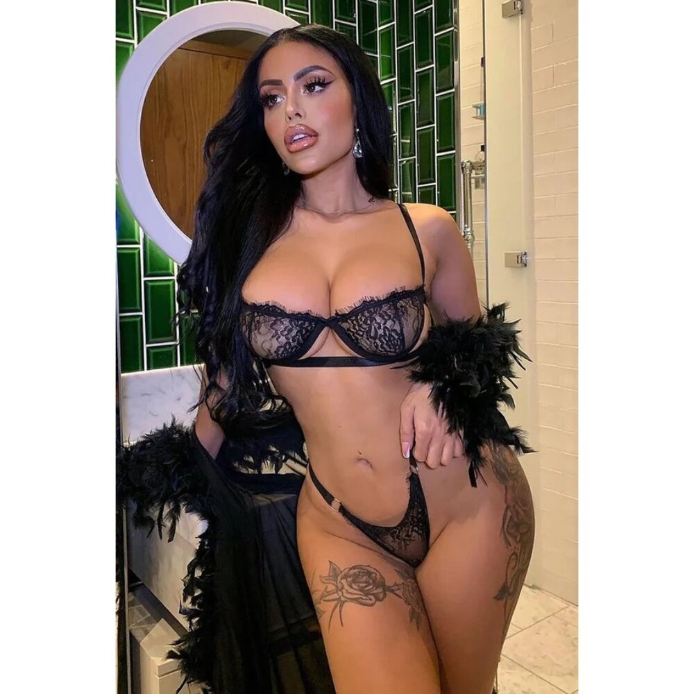 🖤 NWT Fashion Nova First Date Lace Bra & Panty Set | Black Lingerie Set - Picture 3 of 5